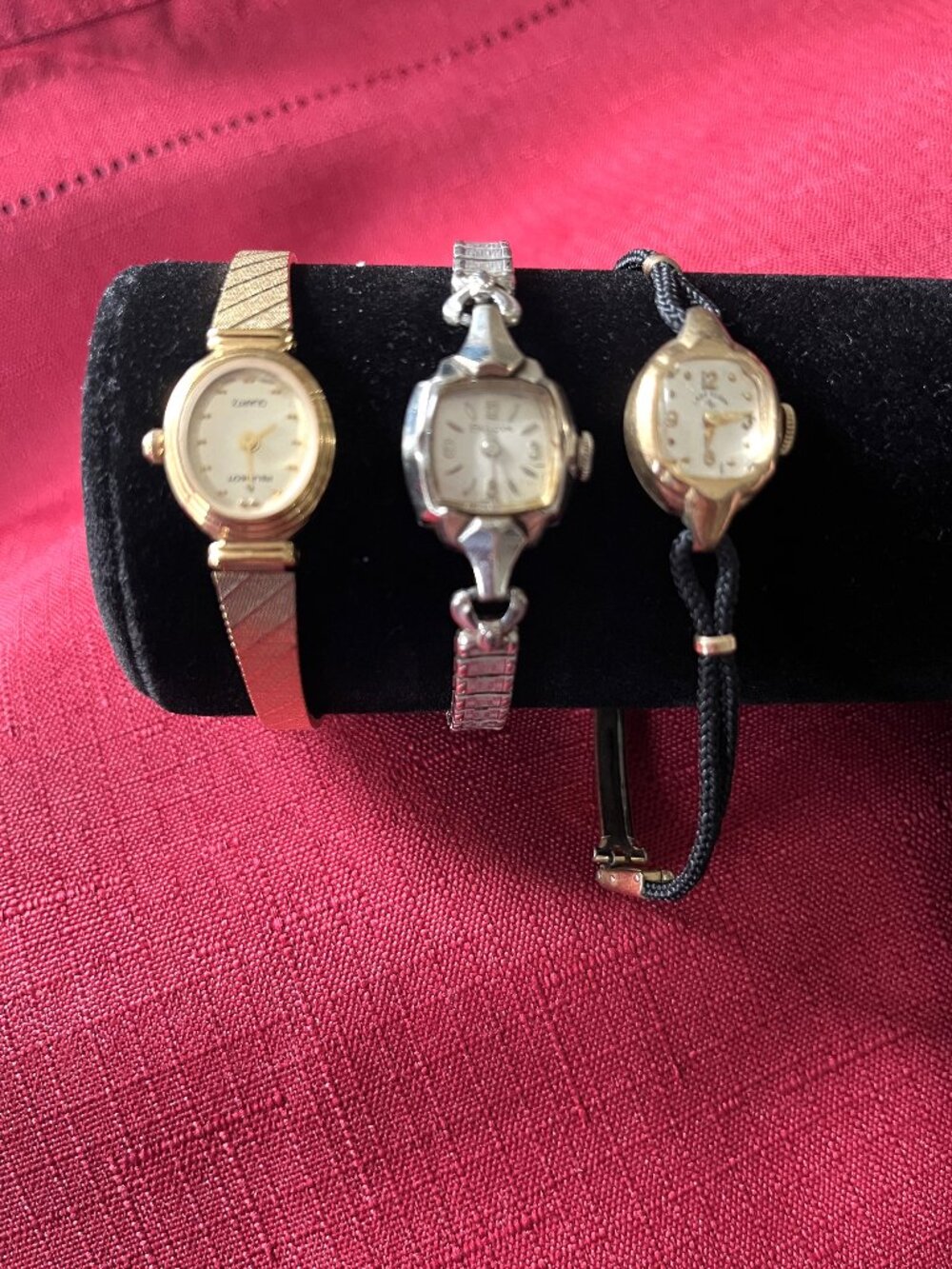 Lot Of 3 Women's Vintage Watches Peugeot Bulova Lady Elgin - As Is
